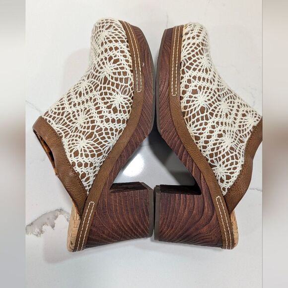 KORKS Women's Nora Clog Tan Crochet Overlay Slip On Wooden Platform Shoes 8 Boho - Picture 10 of 15